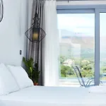 The Dome Luxury 4* يميناريا