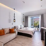 The Dome Luxury 4*