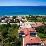 The Dome Luxury 4*