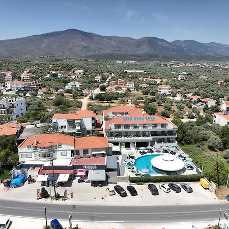 The Dome Luxury 4* يميناريا