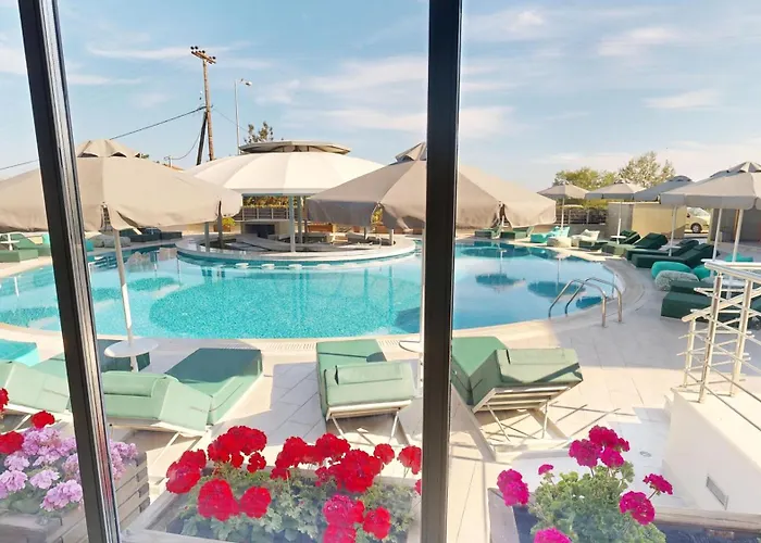 Otel The Dome Luxury 4*