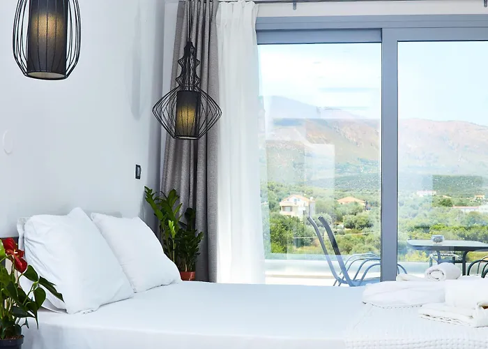 The Dome Luxury 4* يميناريا