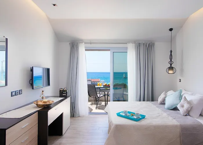 The Dome Luxury 4* يميناريا