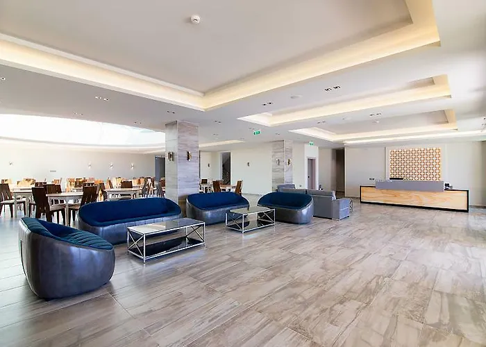 فندق The Dome Luxury يميناريا